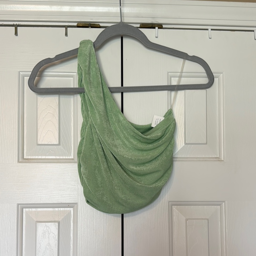 SHEIN Green Tank Top Essential
